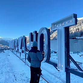 Die größte LED-Werbeanlage von Davos!