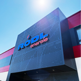 LED-Werbeanlagen und Metallfassade für RÖDL energie