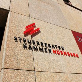 Umsetzung eines neuen Corporate Designs der Steuerberaterkammer in Nürnberg