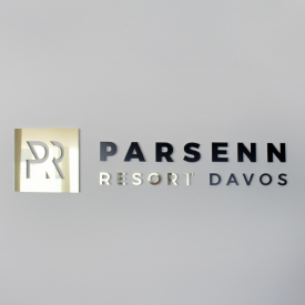 Branding und Signage für PARSENN RESORT Davos, Schweiz